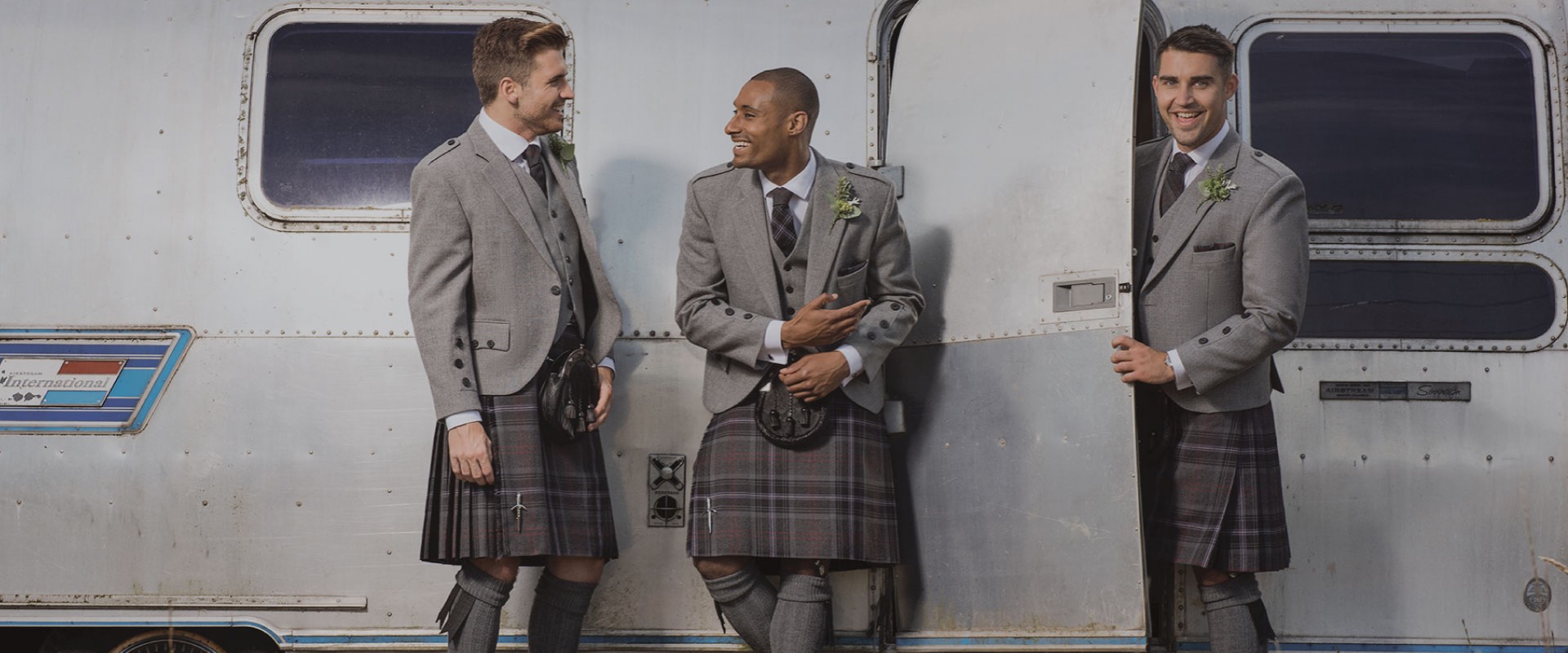 men, kilts, caravan